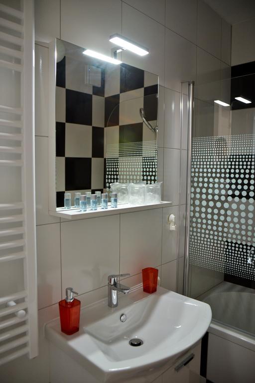 Golden Gate Apartment زادار الغرفة الصورة
